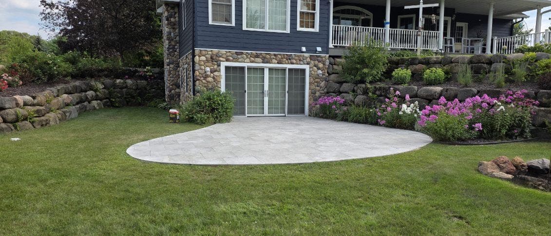 Curved Paver Patio with Retaining Walls